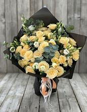 Букет цветов из:  Розы и Лизиантусы #REPLACE_PRED# Каменецкий