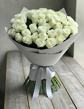 Букет 35 Белых роз в Каменецкий