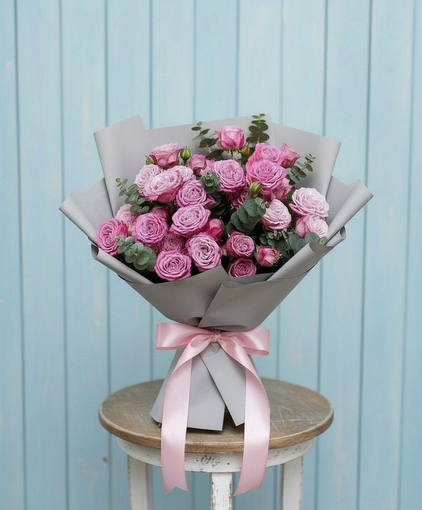 Букет цветов из: Розы в Каменецкий