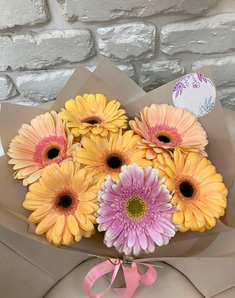 Букет цветов из: Герберы в Каменецкий