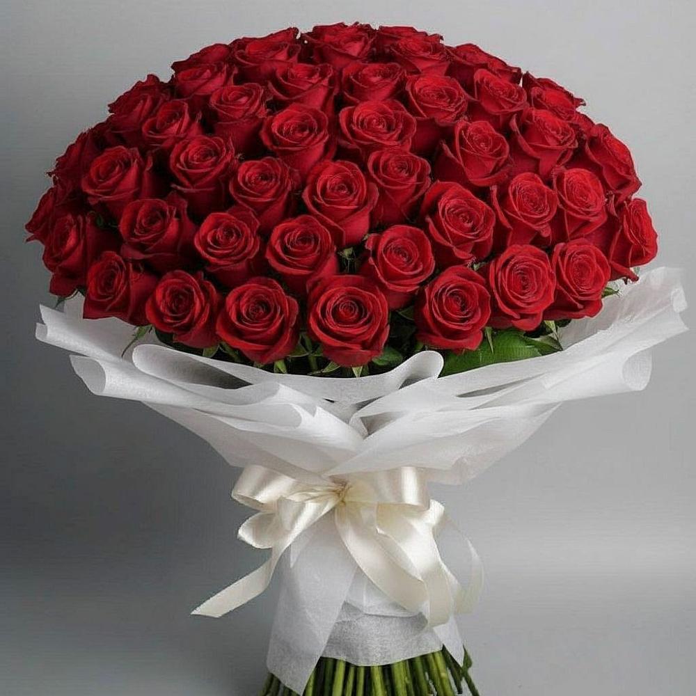 Букет 101 Красная роза Блэк Мэджик в Каменецкий