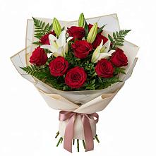 Букет цветов из:  Лилии и Розы в Каменецкий