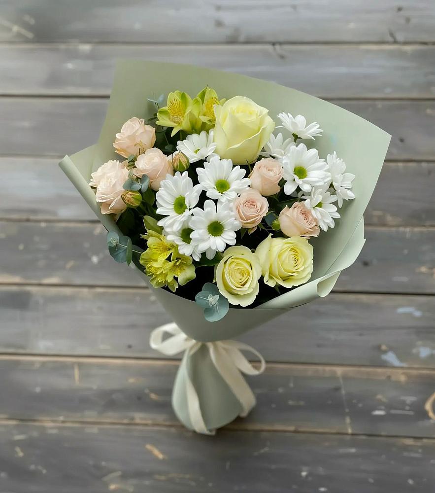 Букет цветов из: Альстромерии, Розы и Хризантемы в Каменецкий