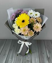 Букет цветов из:  Розы, Герберы и Хризантемы в Каменецкий