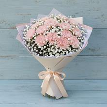 Букет цветов из:  Гвоздики в Каменецкий