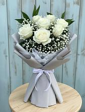 Букет цветов из:  Розы в Каменецкий