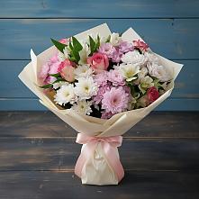 Букет цветов из:  Хризантемы, Альстромерии и Розы в Каменецкий