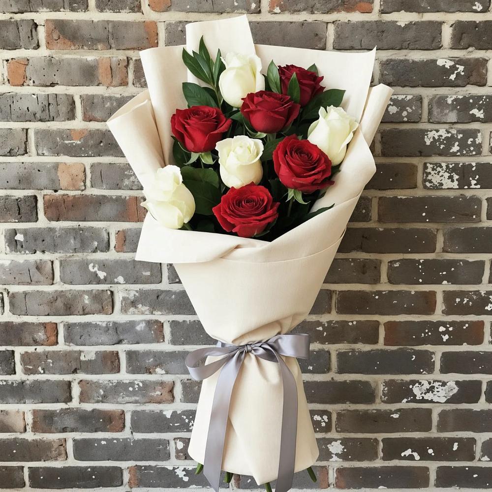 Букет цветов из: Розы в Каменецкий