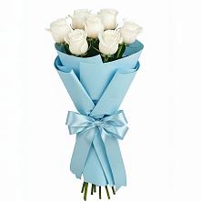 Букет 7 белых роз Проуд в Каменецкий