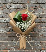 Букет цветов из:  Розы в Каменецкий