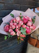 Букет цветов из:  Розы #REPLACE_PRED# Каменецкий
