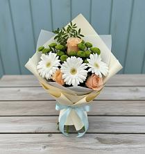 Букет цветов из:  Герберы, Розы и Хризантемы в Каменецкий