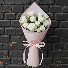 Букет цветов из:  Розы #REPLACE_PRED# Каменецкий