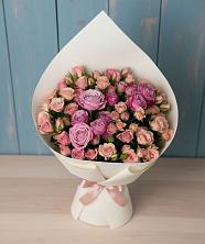 Букет цветов из:  Розы в Каменецкий