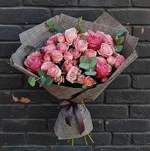 Букет цветов из:  Розы #REPLACE_PRED# Каменецкий